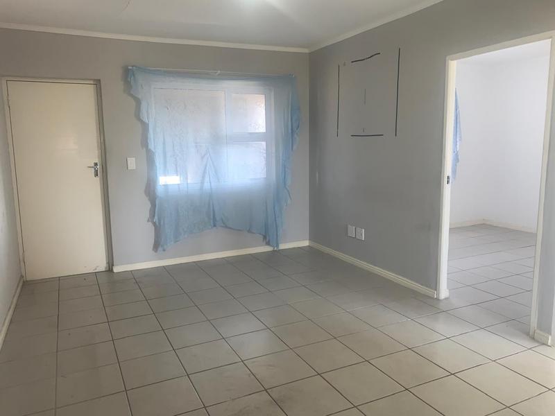 2 Bedroom Property for Sale in Delro Park Western Cape